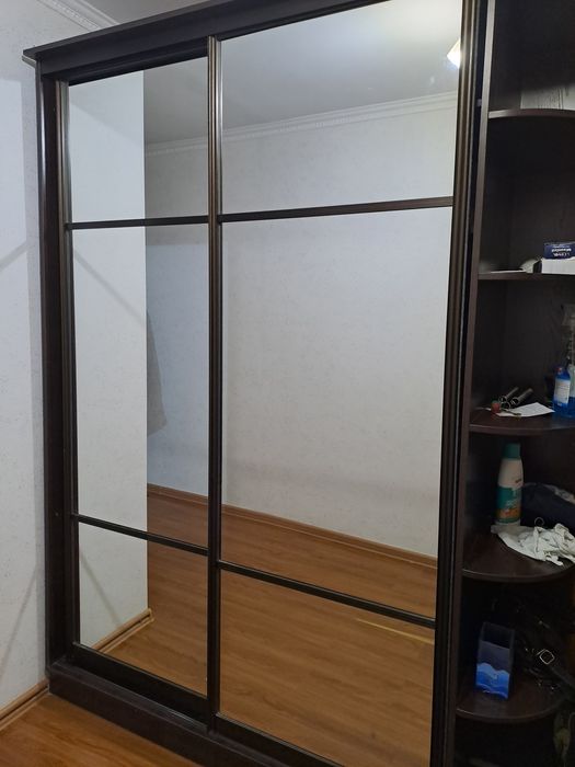 Продам шкаф-купе