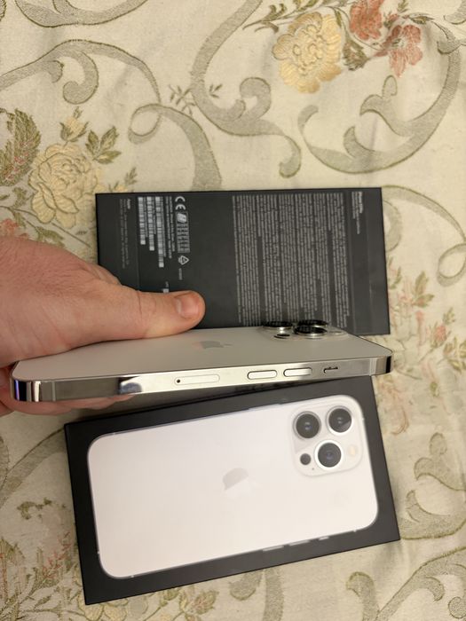 Vand IPHONE 13 PRO impecabil