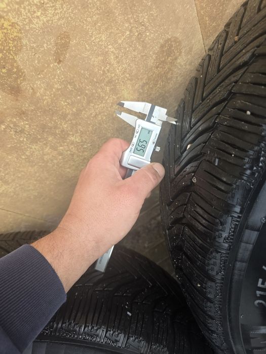 Гуми  Michelin 215/60/17