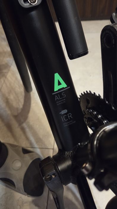 Cube Attain 2018 шосеен велосипед 53см + Van Rysel компютър+аксесоари