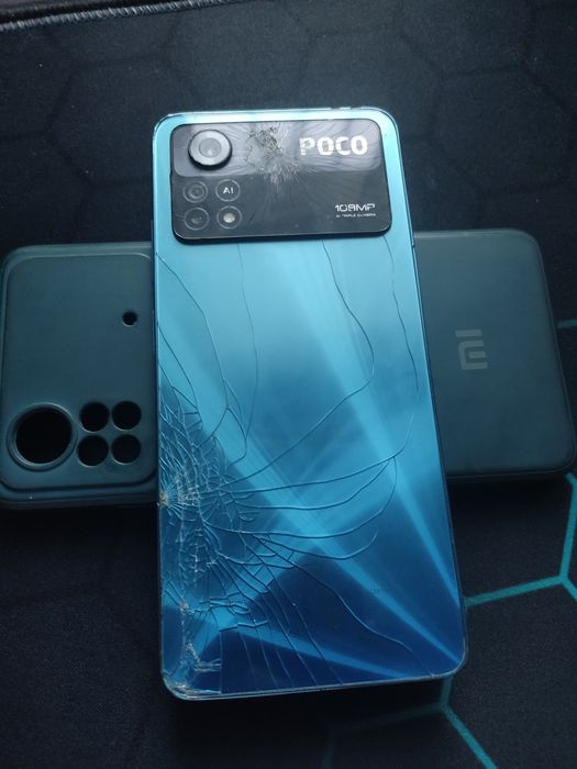Poco X4 pro с дефектом