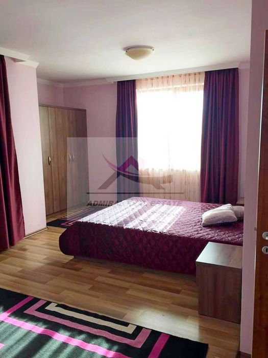 Дава се под наем Тристаен апартамент в Варна, Бриз - 150 кв.м за 1000 € - Снимка #3