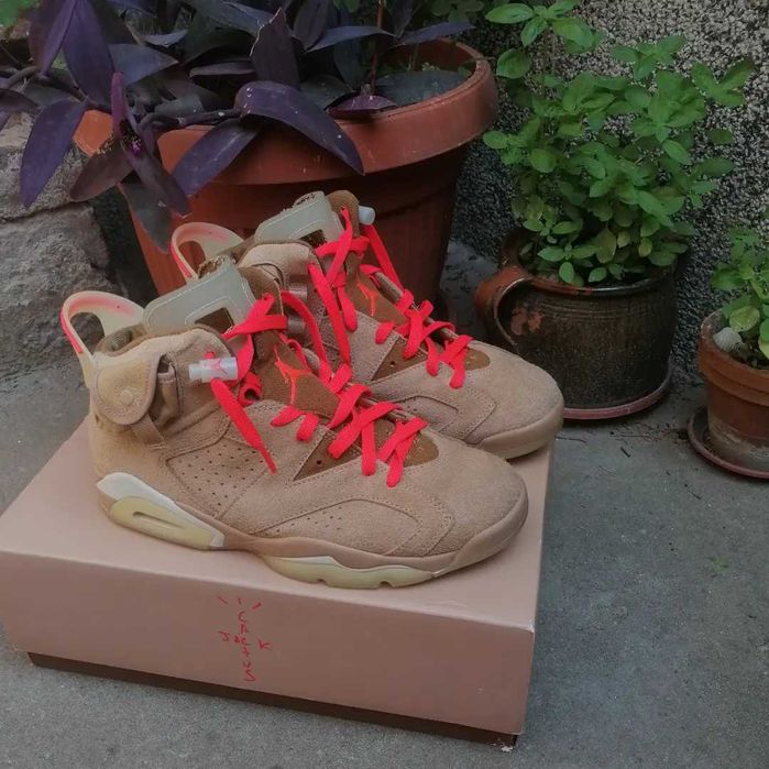 Air Jordan 6 Travis Scott