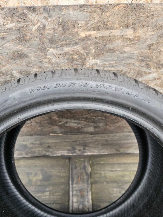 Anvelope 295 30 19