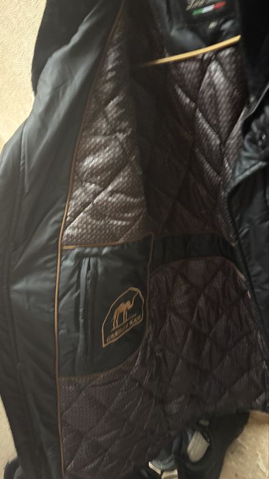 Продам солидную куртку р46 ДЕМИСЕЗОН