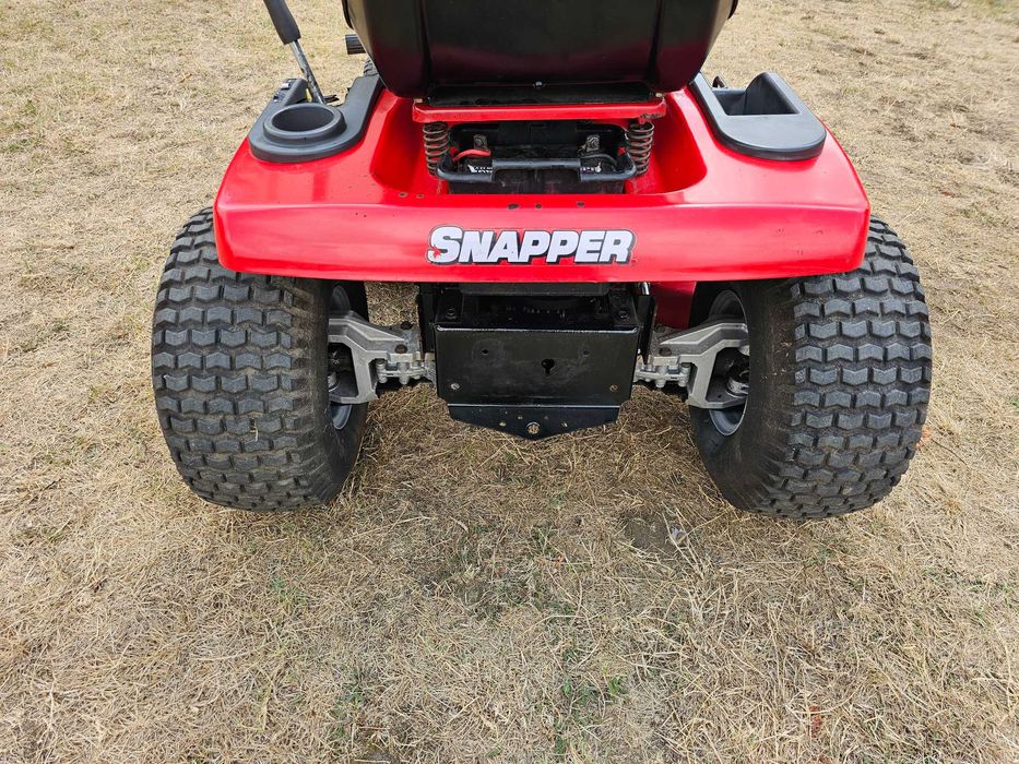 Тракторна Косачка 23.К.с. Briggs&Stratton/SNAPPER. USA. ПЕРФЕКТНА