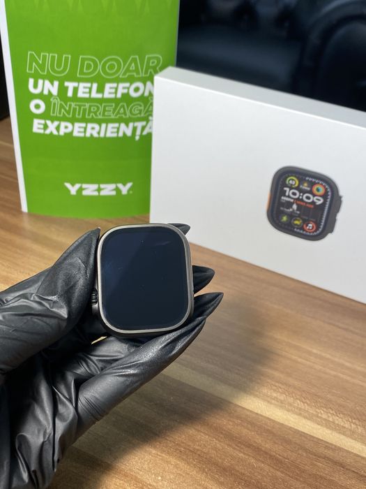 Apple Watch Ultra 2 / 49 mm / GPS / Black Titanium |