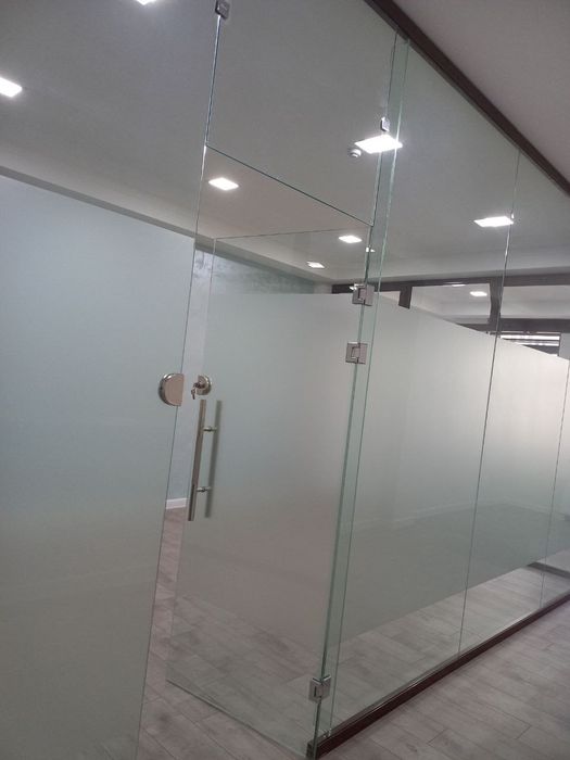 Акфа ойнали перегородка сотилади ойналари калённий холати яхши