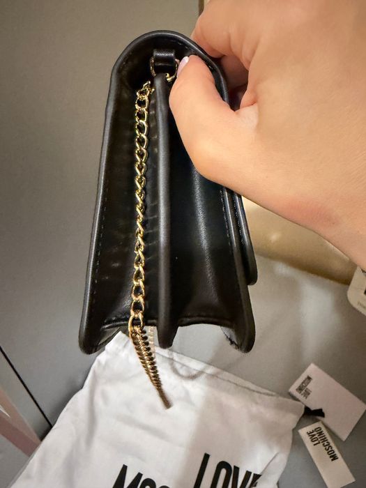 Оригинална чанта  LOVE MOSCHINO