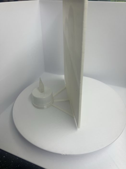 Fotografia ta prinde viață în lumină