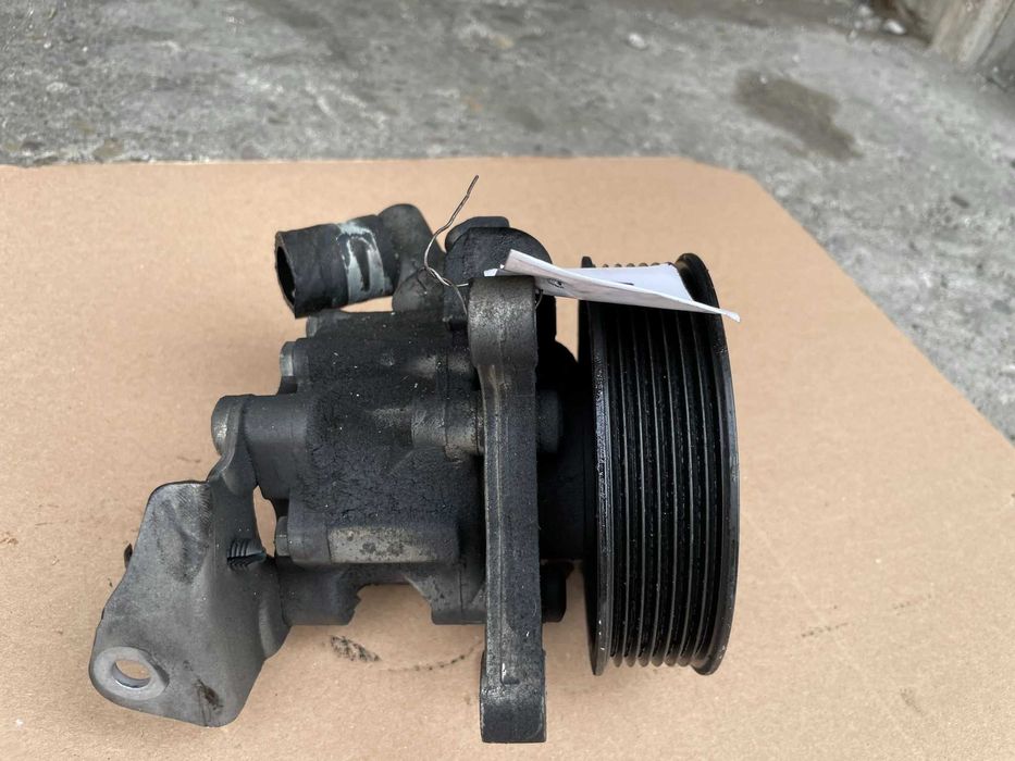 Pompa servodirectie A0054660201 Mercedes M Class (W164) 3.0 CDI