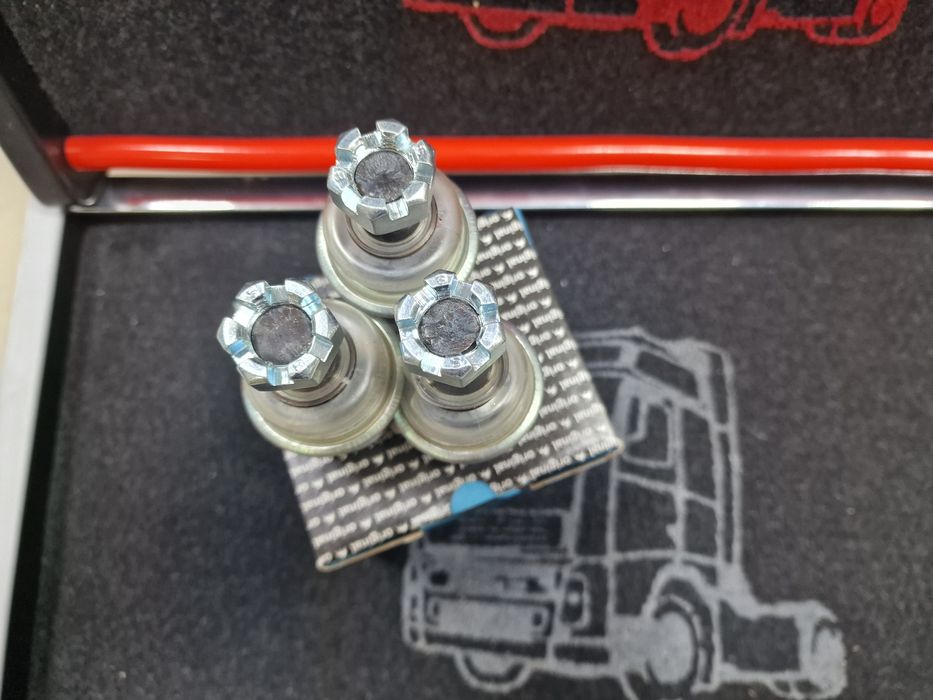 Шарнир рулевой в сборе на Газель