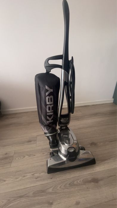 Aspirator Kirby Avalir Platinum-complet, stare foarte buna
