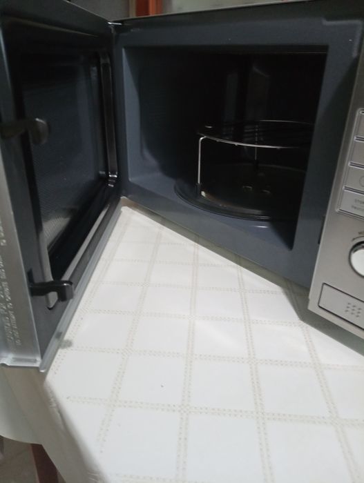 Микроволновка,марки Hansa