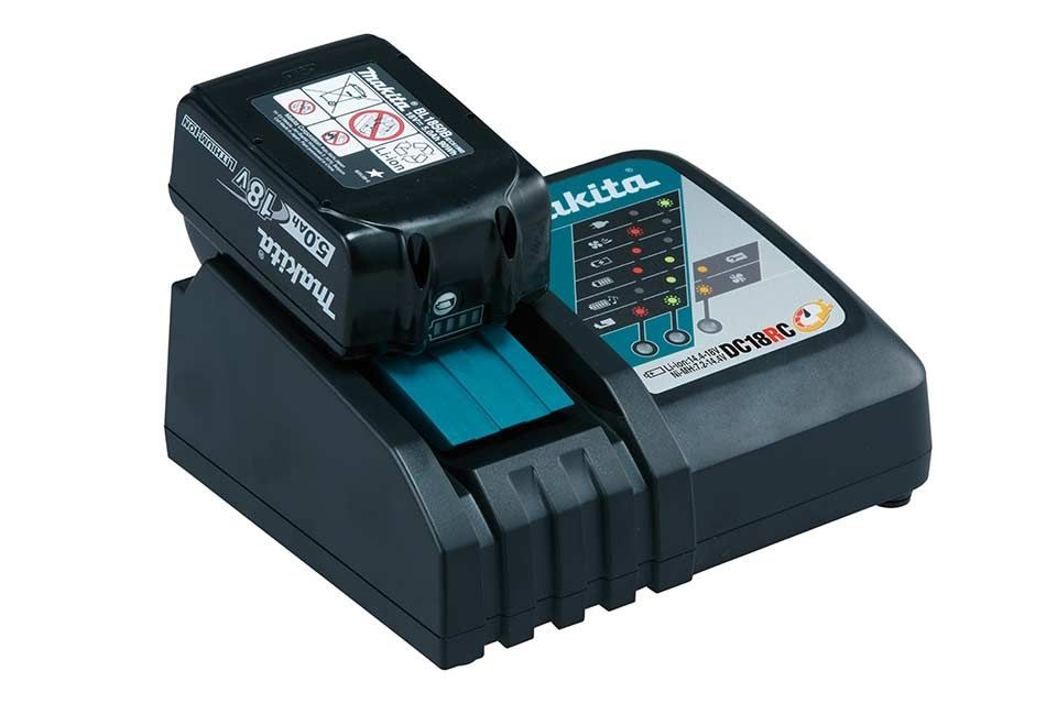Зарядно устройство Makita DC18RC бързо