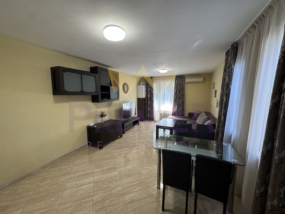 Дава се под наем Двустаен апартамент в София, Витоша - 65 кв.м за 600 € - Снимка #1