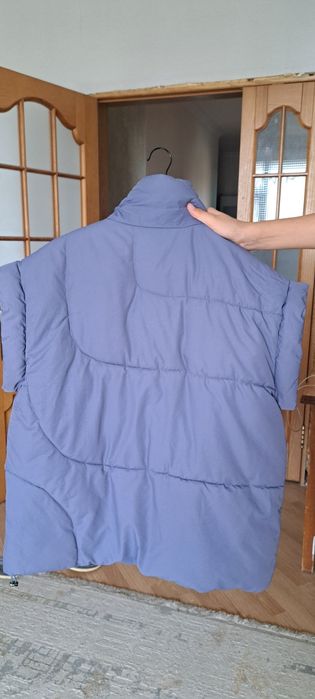 Продам безрукавку