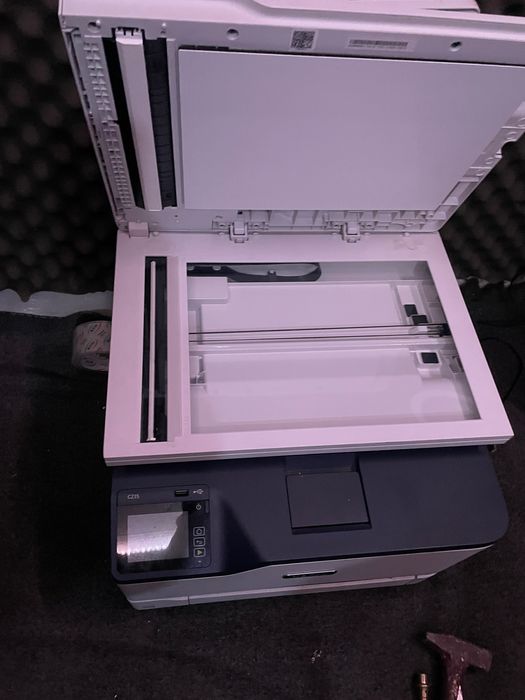 Imprimantă multifuncțională color – C235