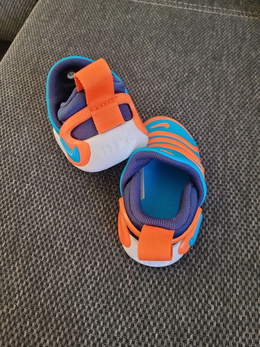 Nike copii foarte frumoși