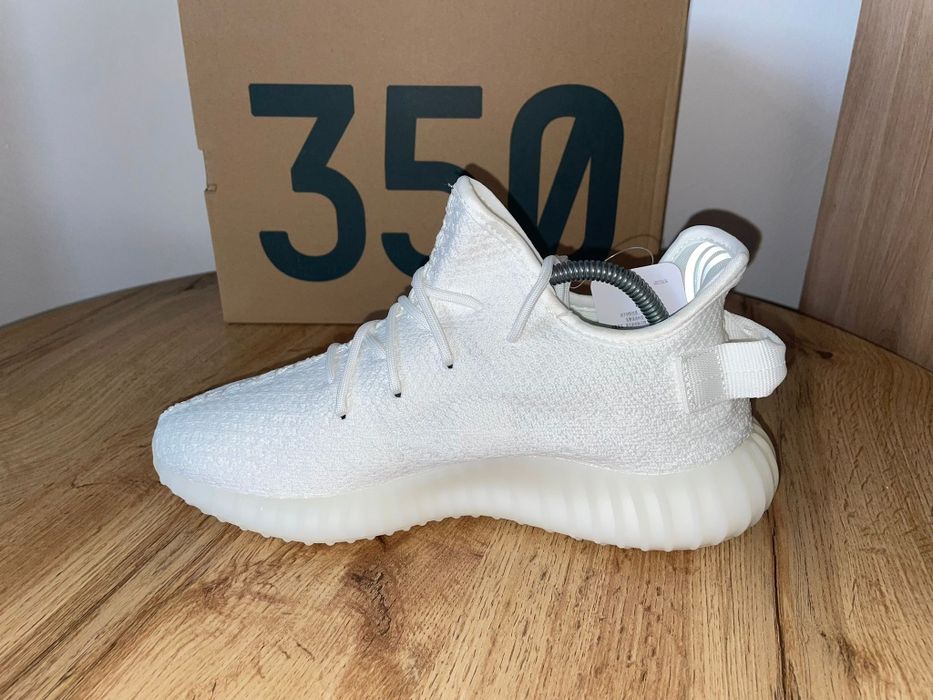 Încălțăminte ADIDAS Yezzy Boost 350 nr 41,5 și 42