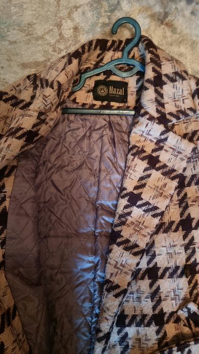 Пальто зимнее в идеальном состоянии