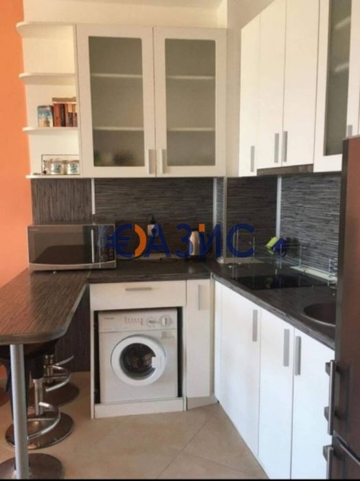 Продава се Двустаен апартамент в Созопол - 72 кв.м за 973 €/кв.м - Снимка #4