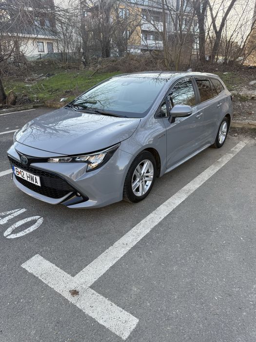 Toyota Corolla Touring 1.8 Hybrid + GPL