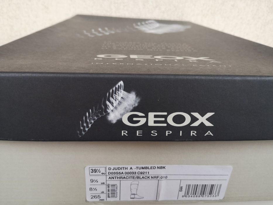 Ботуши Geox от естествен велур