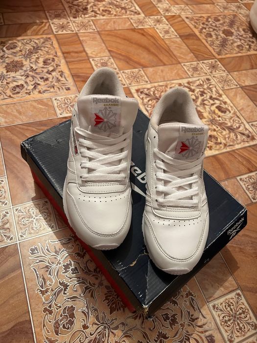 Reebok classic оригинал 40 размер