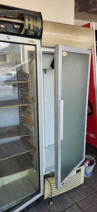 Холодильник витринный, б/у