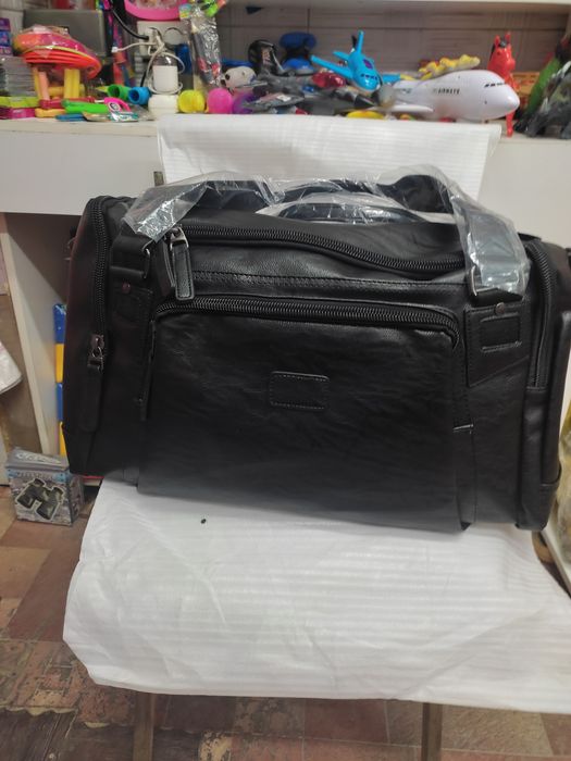 Сумка дорожная кожаная