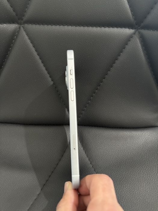 Vand Iphone 15 Plus