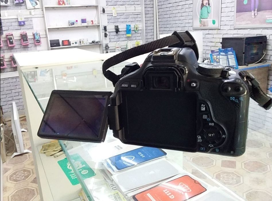 Canon 600D yahshi holatda