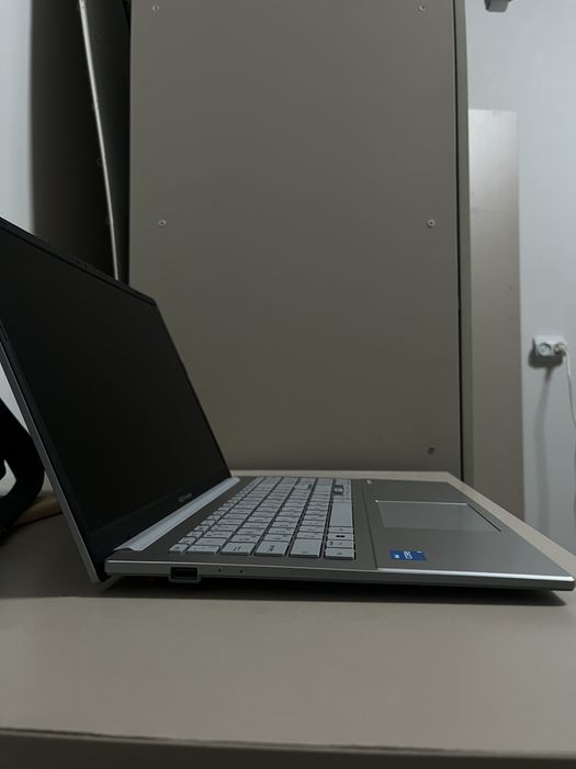 ASUS Vivobook Go E1504GA