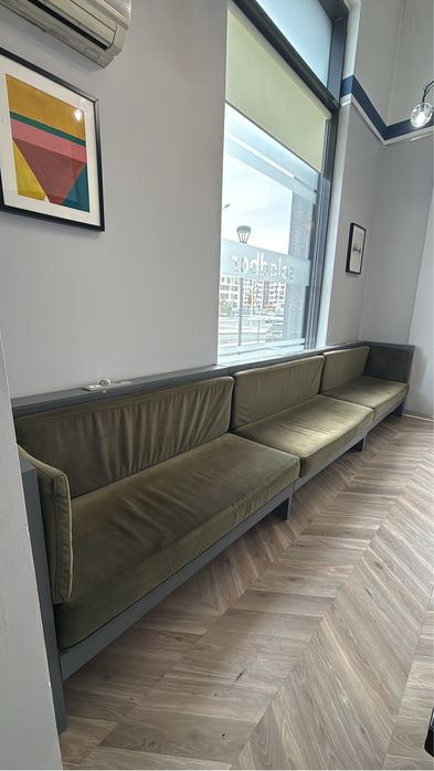 Продаются диваны встроеные.