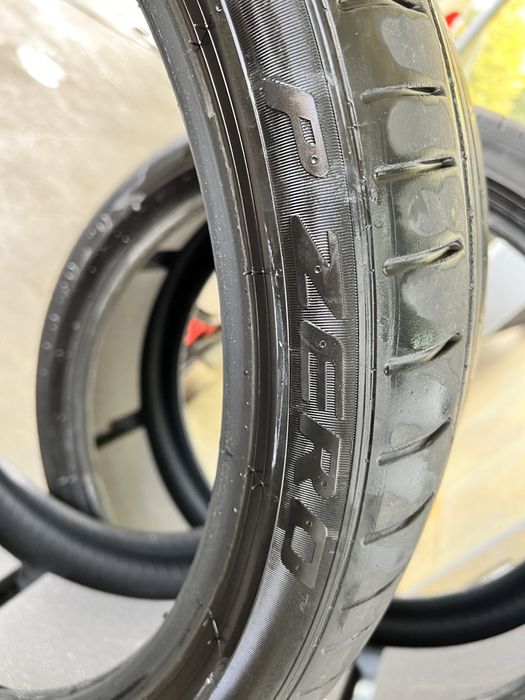 255.35.21" 285.30.21”Pirelli P-Zero .