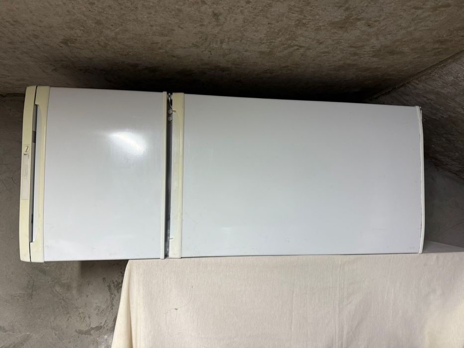 Продам холодильник срочно