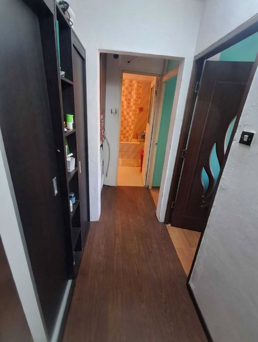 Vand apartament zona cetate