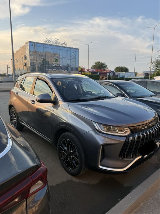 Продам автомобиль Jetour x50
