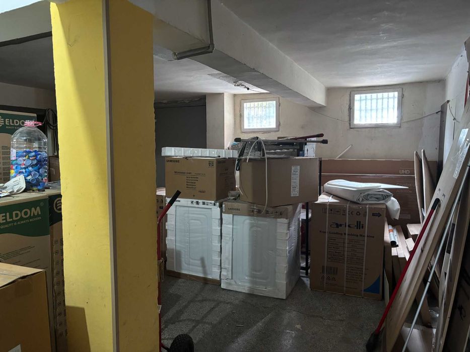 Дава се под наем Магазин в Силистра, Център - 486 кв.м за 2300 € - Снимка #9