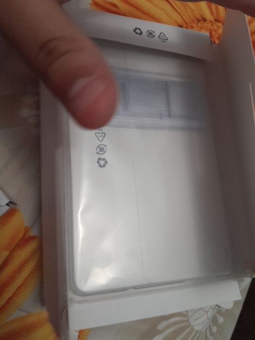 Vând tableta lenovo tab m8