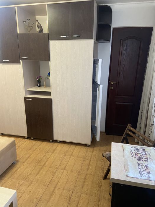 Inchiriez apartament 2 CAMERE,CONSTANTA, zona Scoala gimnazială nr. 8, incepand cu luna octombrie