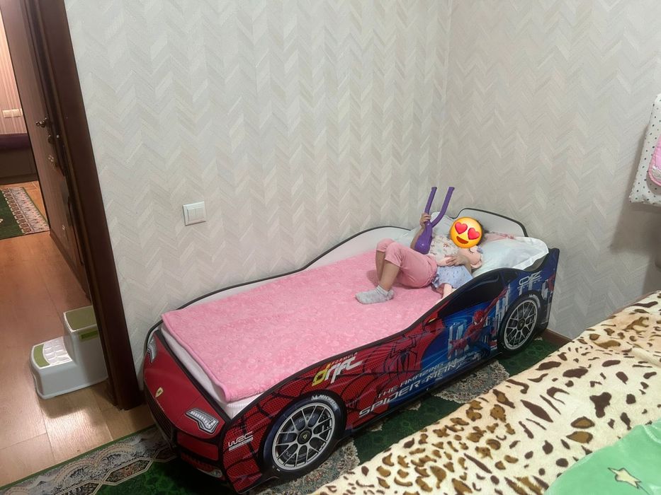 Продам кровать детскую