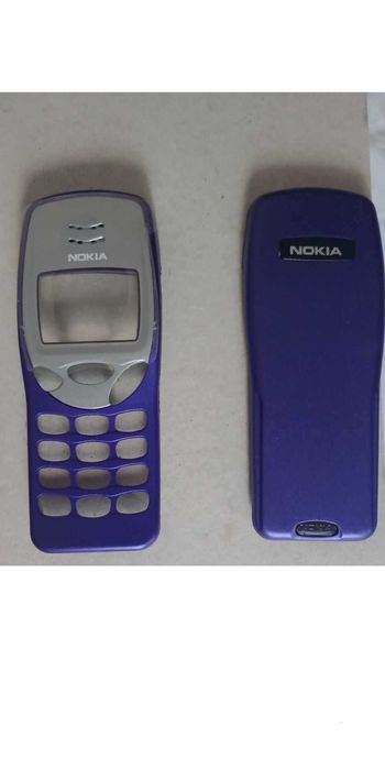 Vand carcasa completa si originla pt Nokia 3210