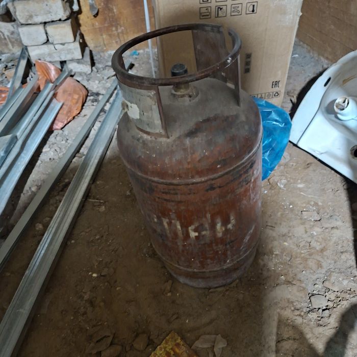 Продам газовый баллон