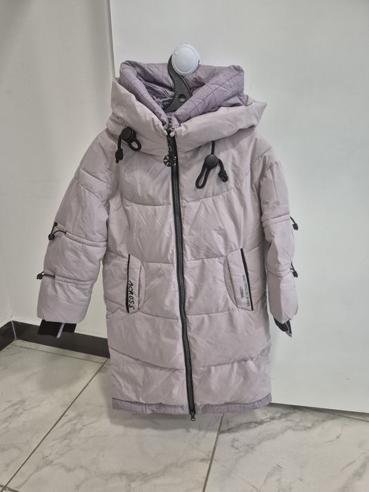 Продаю детскую куртку для девочки