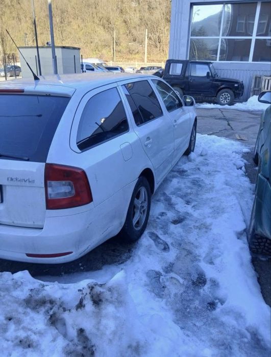 Vând Skoda Octavia 3