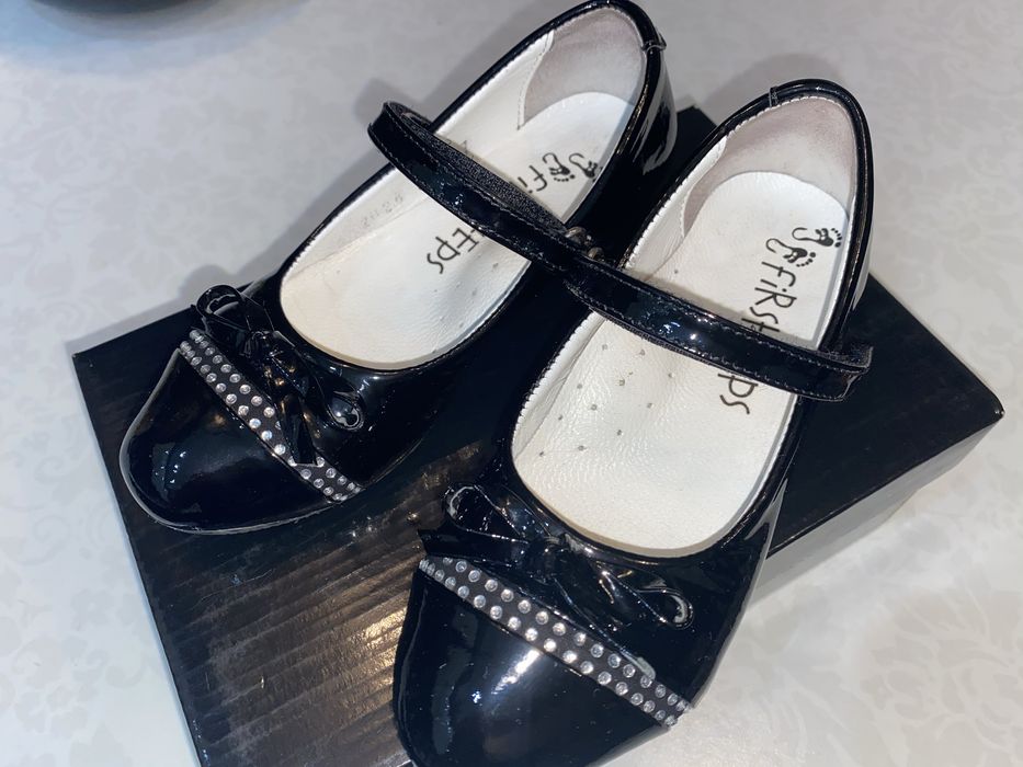 Туфли чёрные для девочки