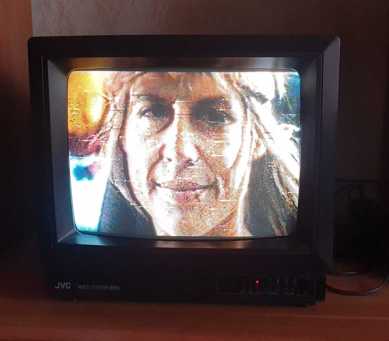 Видеокасетофон VHS Panasonic NV-F70B