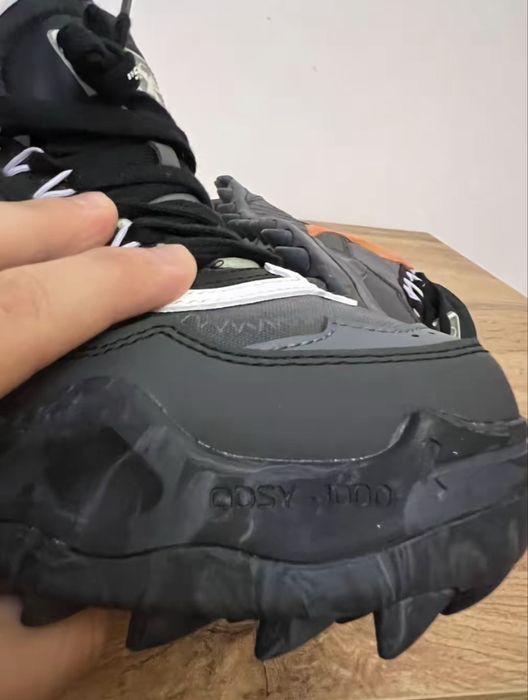 Off-white odsy-1000